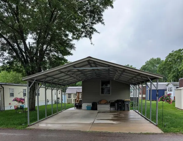 W5655 State Road 33 #16, La Crosse, WI 54601