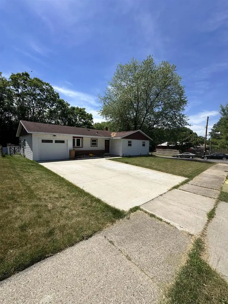2913 Harriman Lane, Madison, WI 53713 - #3