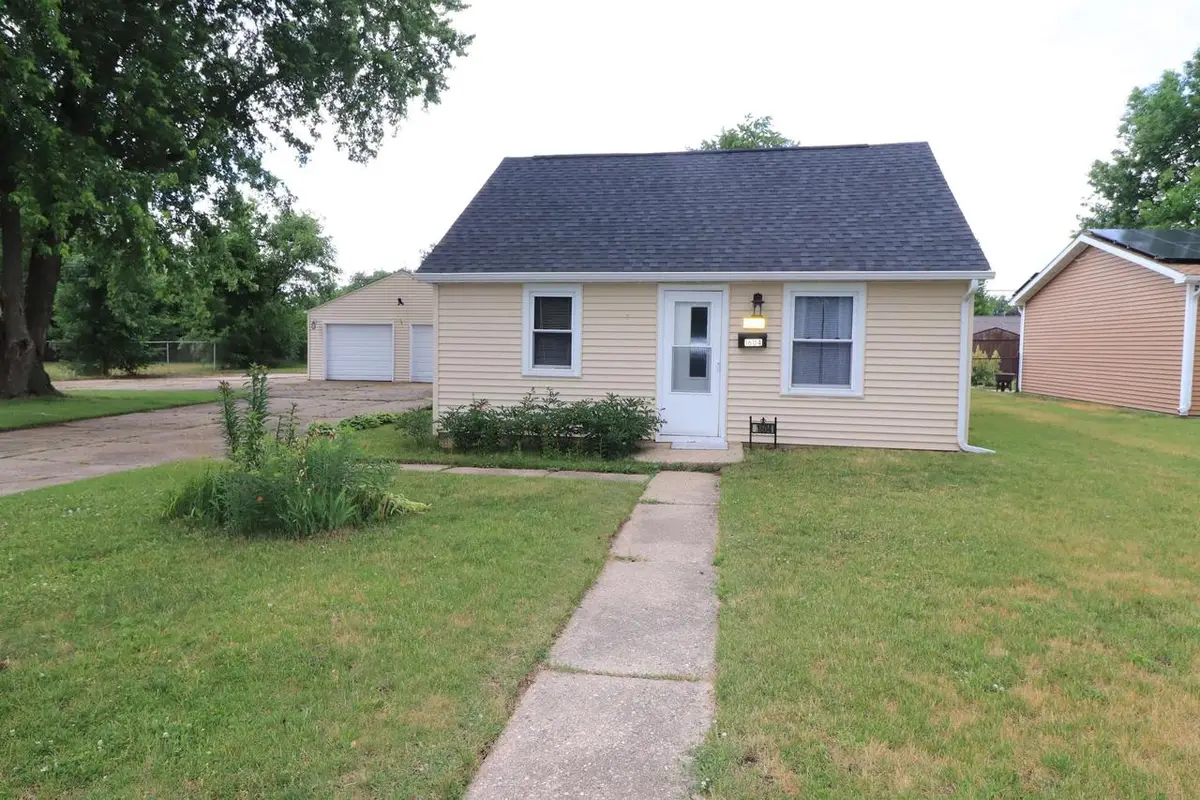 1604 S Osborne Avenue, Janesville, WI 53546 - #1