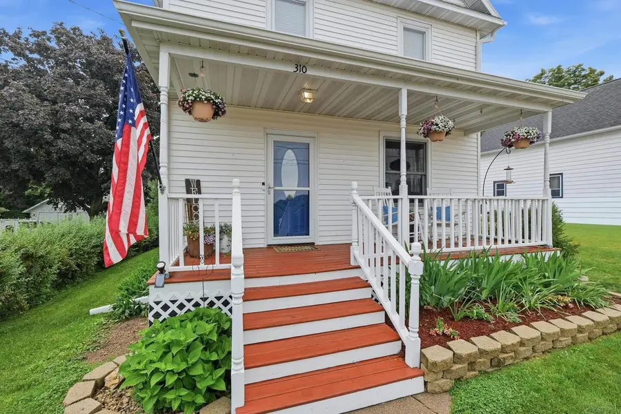 310 N Grove Street, Barneveld, WI 53507 - #2