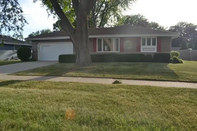 1125 N Pontiac Drive, Janesville, WI 53545 - #1