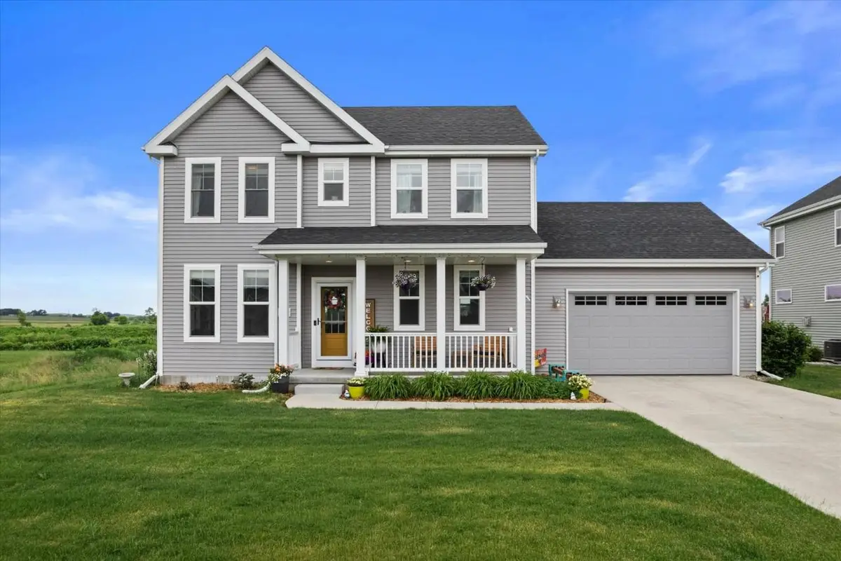 734 Alder Way, Sun Prairie, WI 53590 - #1