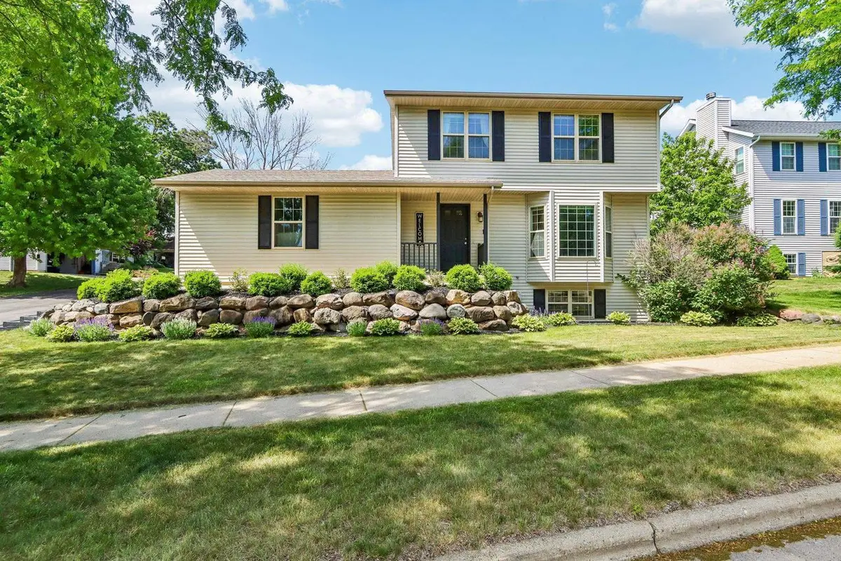 1 Beihoffer Court, Madison, WI 53719 - #1