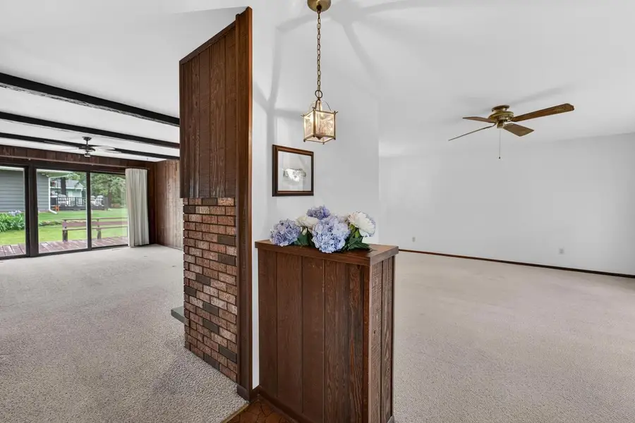 1302 E Garfield Street, Mount Horeb, WI 53572 - #3