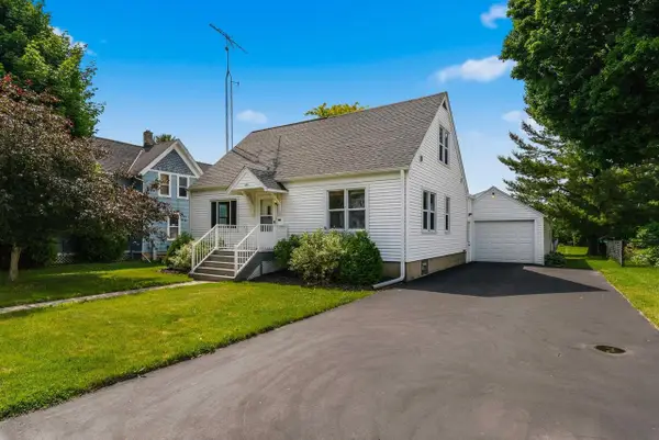 262 W North Street, Juneau, WI 53039