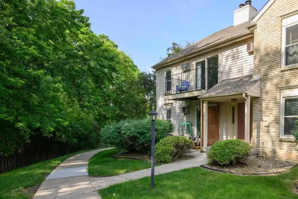 6758 Park Ridge Drive #C, Madison, WI 53719