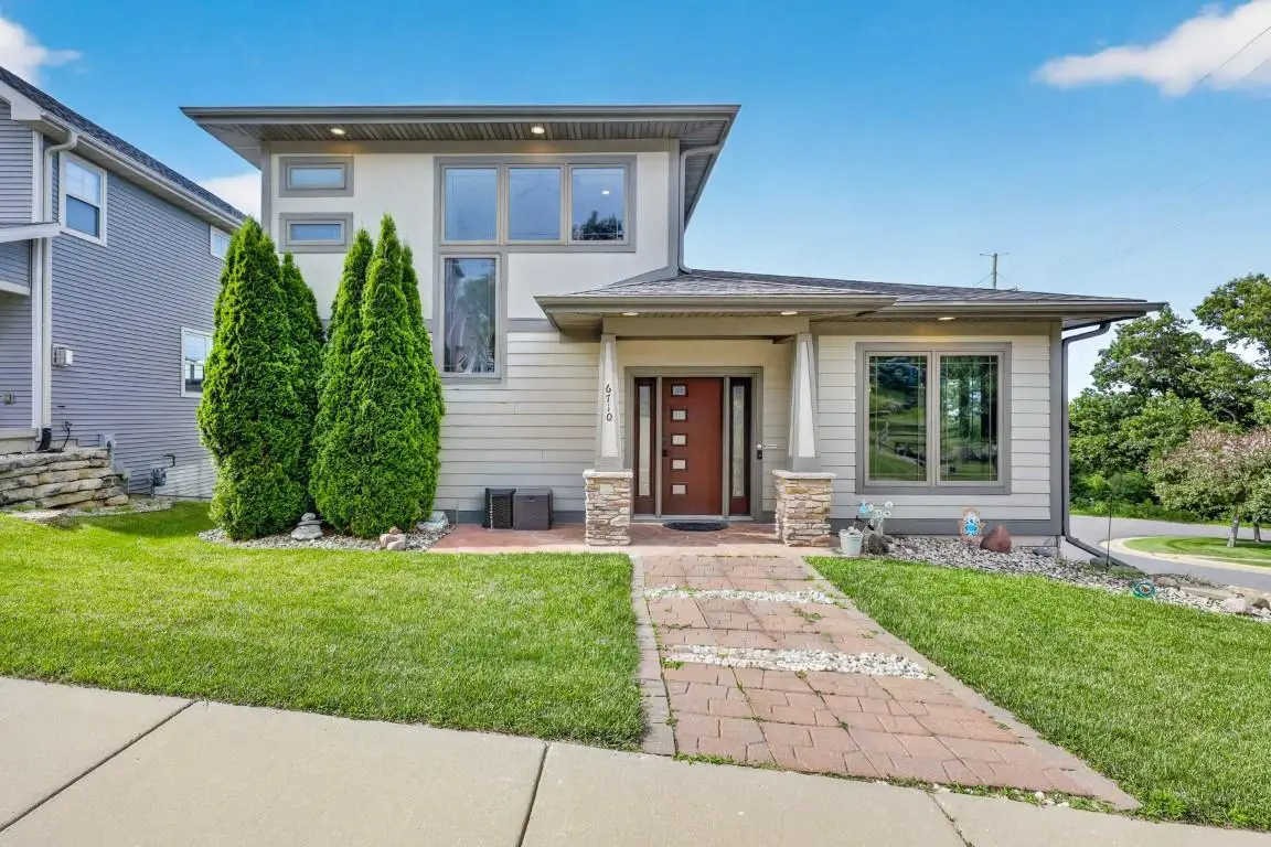 6710 S Chickahauk Trail, Middleton, WI 53562 - #1