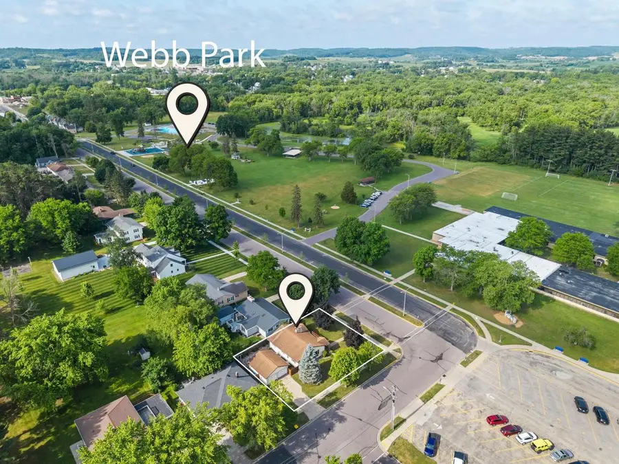648 N Webb Avenue, Reedsburg, WI 53959 - #3