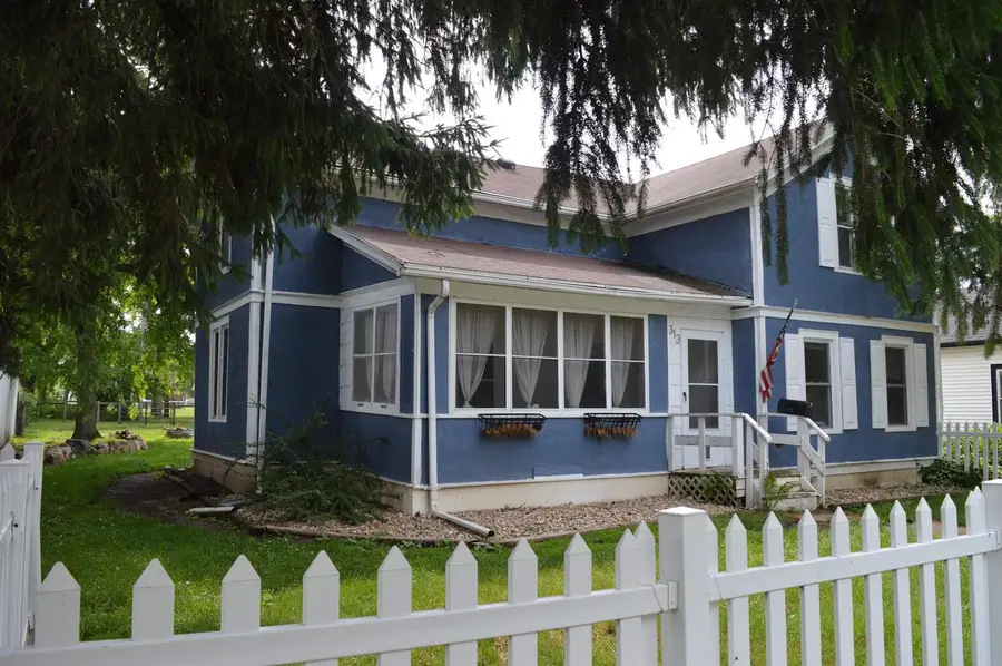 313 Pleasant Street, Clinton, WI 53525 - #3