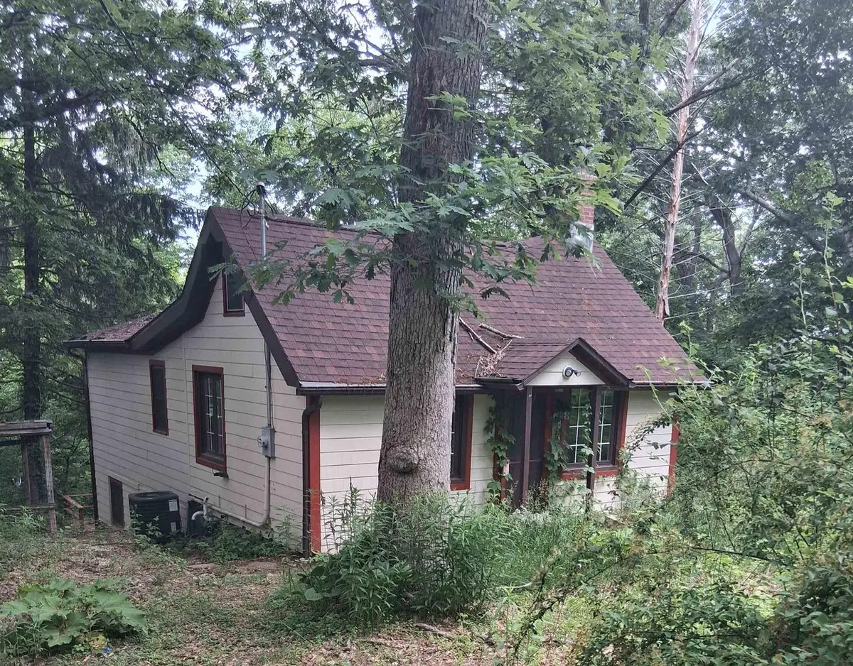 w8846 Hickory Drive, Delavan, WI 53115 - #1