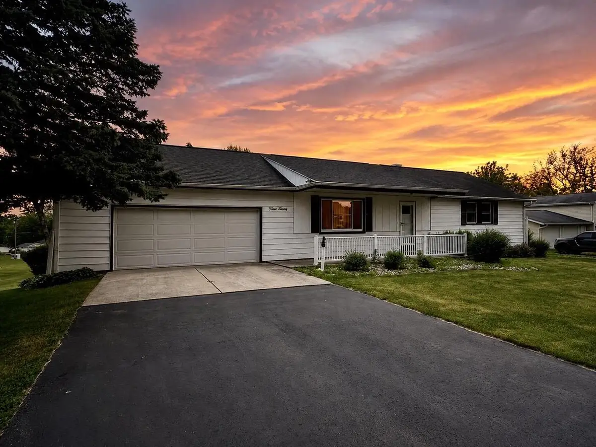 320 W Third Street, Fox Lake, WI 53933 - #1