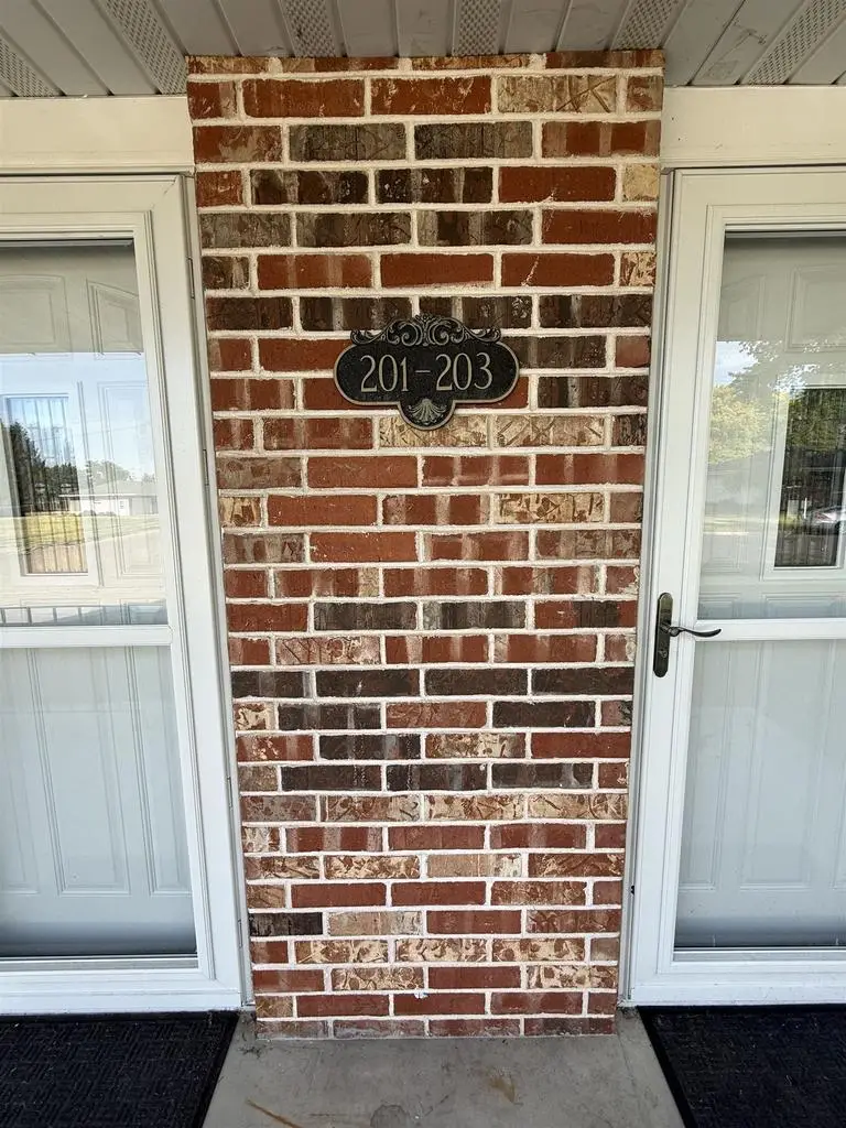 201-203 N Marion Avenue, Janesville, WI 53548 - #2