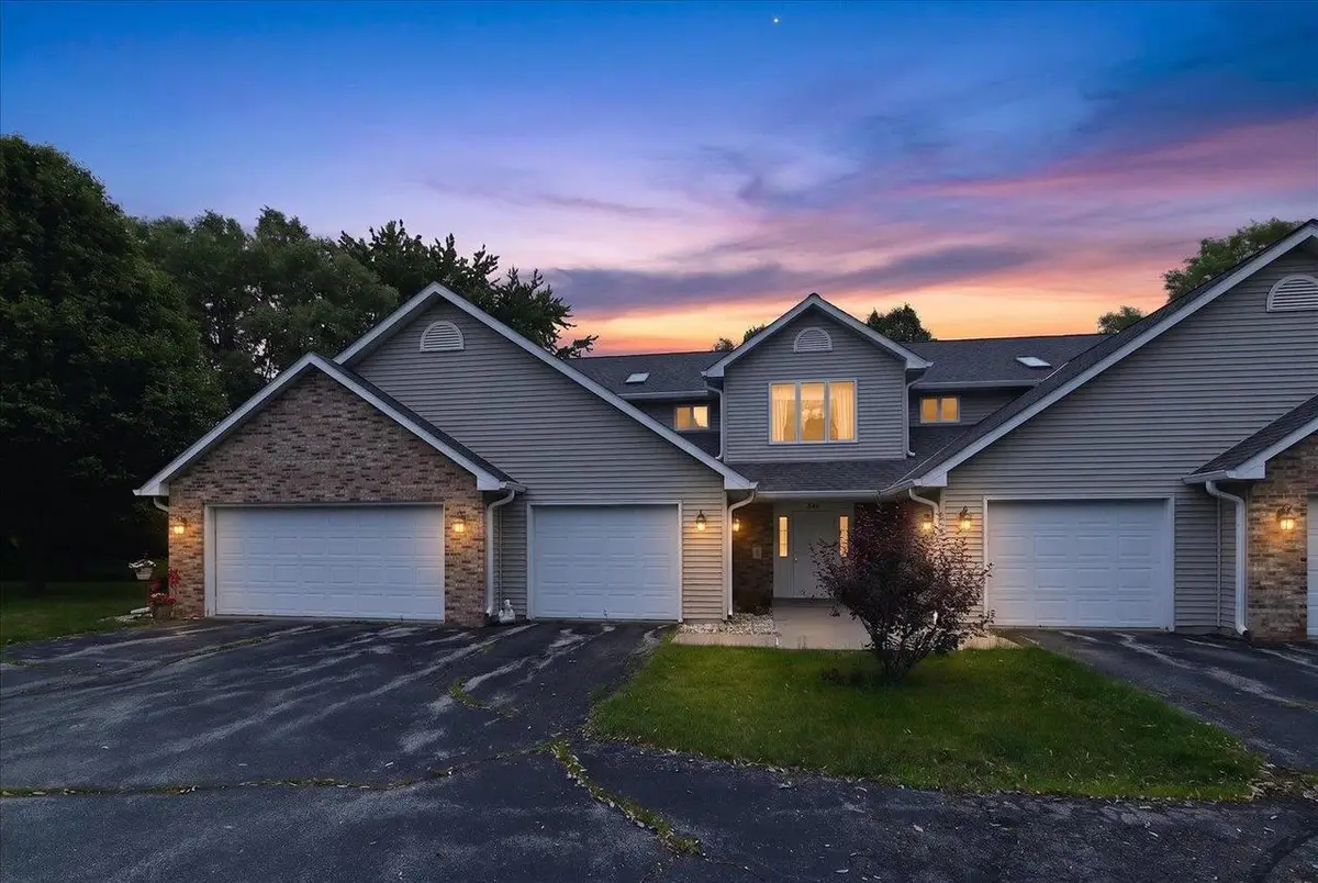 494 Cledell Street #4, Oregon, WI 53575 - #1