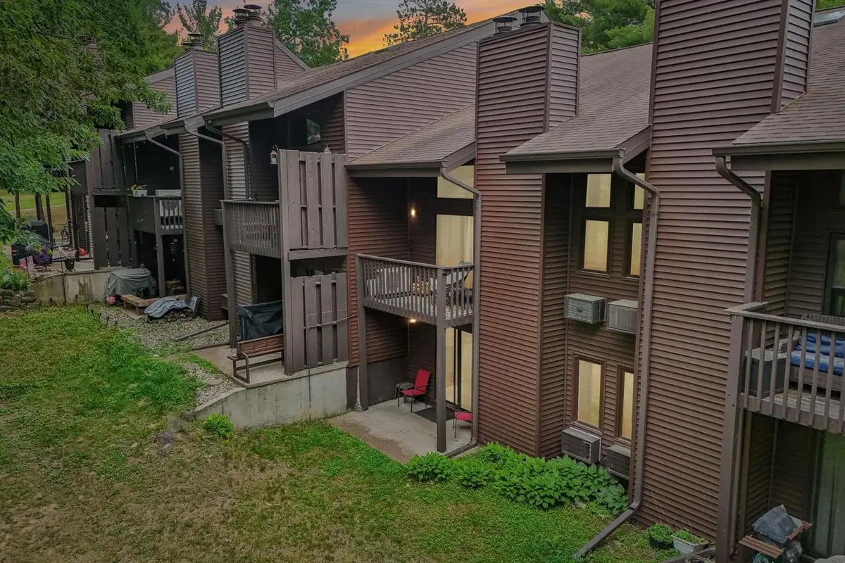9 Maple Trail, Wisconsin Dells, WI 53965 - #1