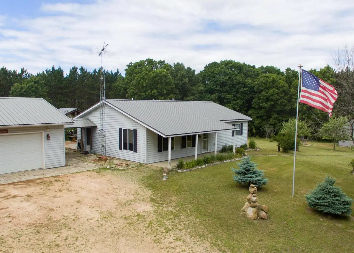 W7791 Dakota Circle, Westfield, WI 53964 - #1