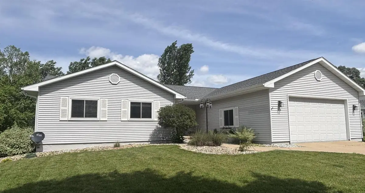 910 Riverview Court, Marshall, WI 53559 - #1