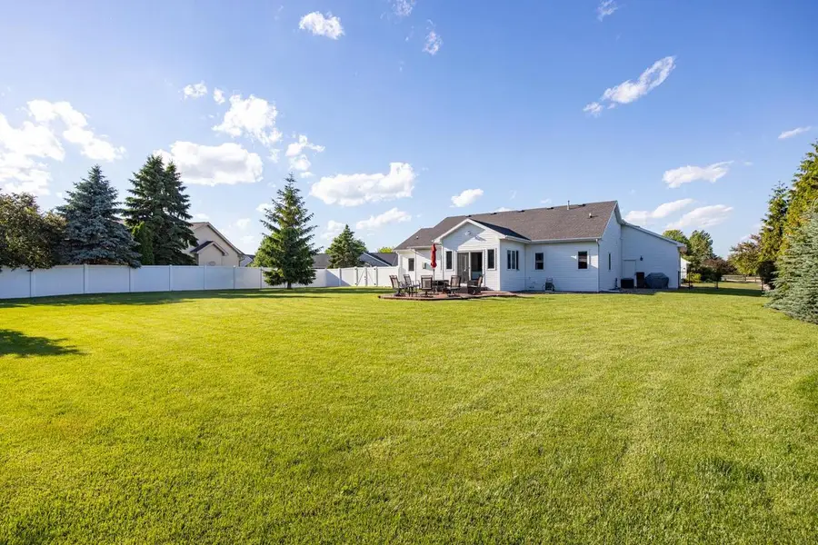 1304 WHITETAIL DRIVE, Neenah, WI 54956 - #3
