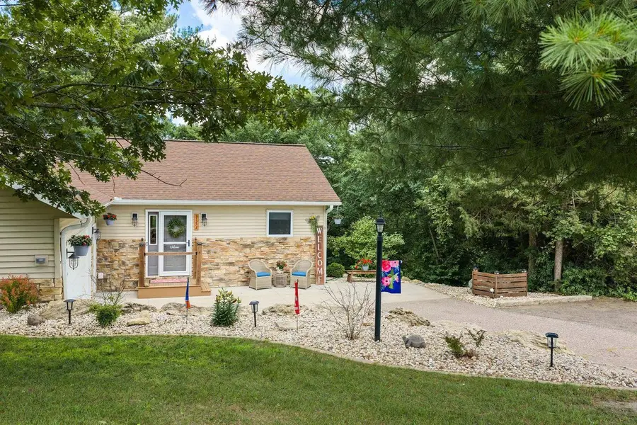 S1272 Lost Oaks Court, Wisconsin Dells, WI 53965 - #3