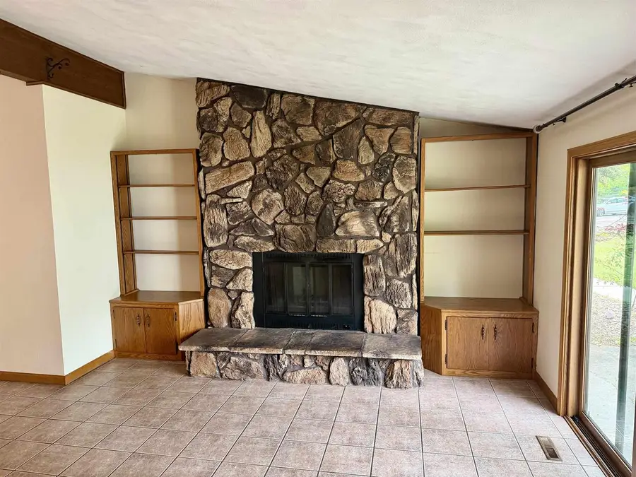 1475 Pineview Drive, Reedsburg, WI 53959 - #3