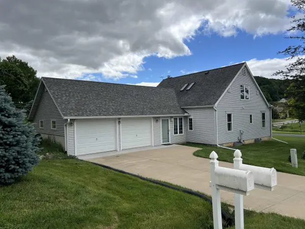 1360 W Seminary Street, Richland Center, WI 53581