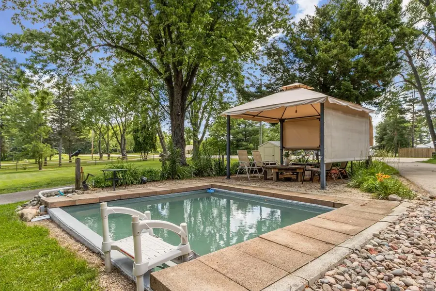 10328 W State Road 81, Beloit, WI 53511 - #2
