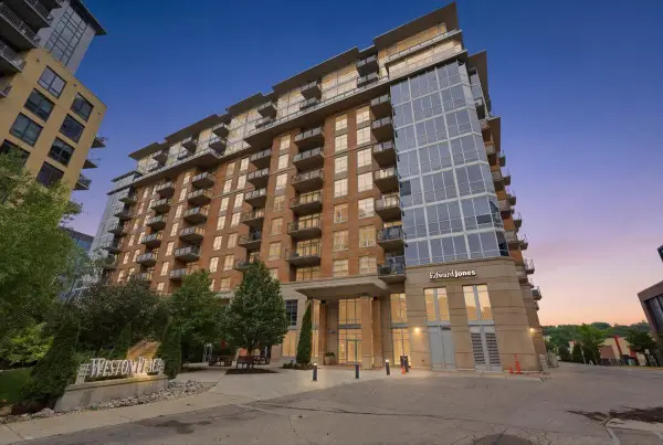 625 N Segoe Road #1100, Madison, WI 53705