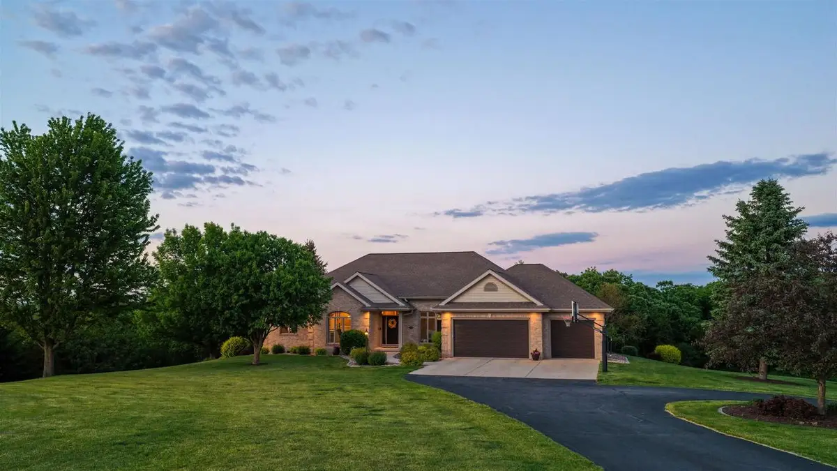 6128 Imperial Drive, Waunakee, WI 53597 - #1