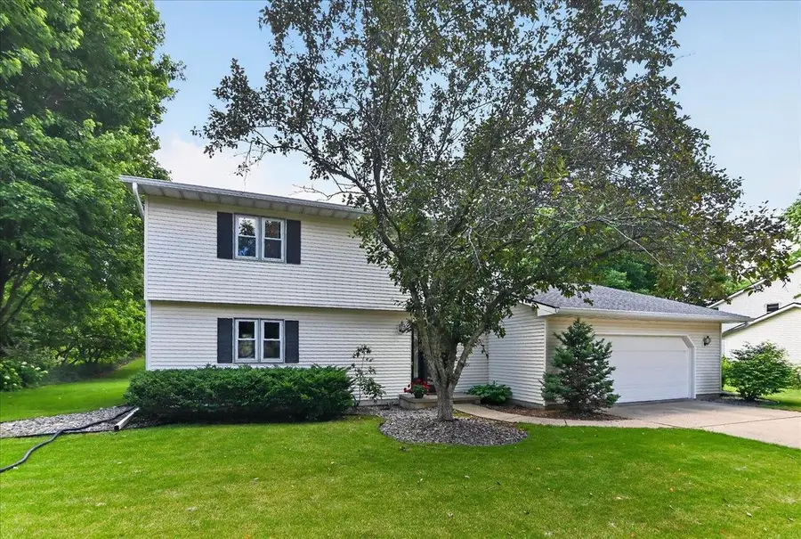 5651 Byrneland Street, Fitchburg, WI 53711 - #3
