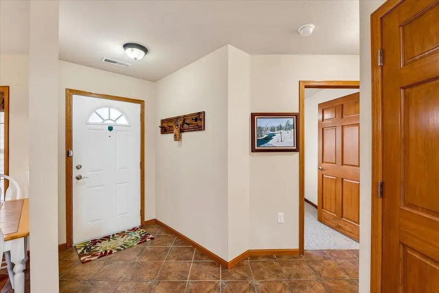 72 Northlight Way, Fitchburg, WI 53711 - #3