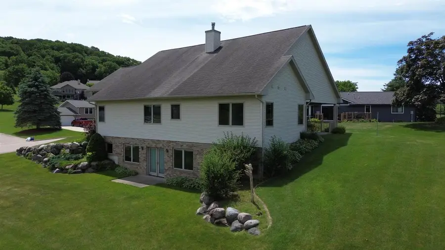 1710 Honey Creek Drive, Plain, WI 53577 - #2