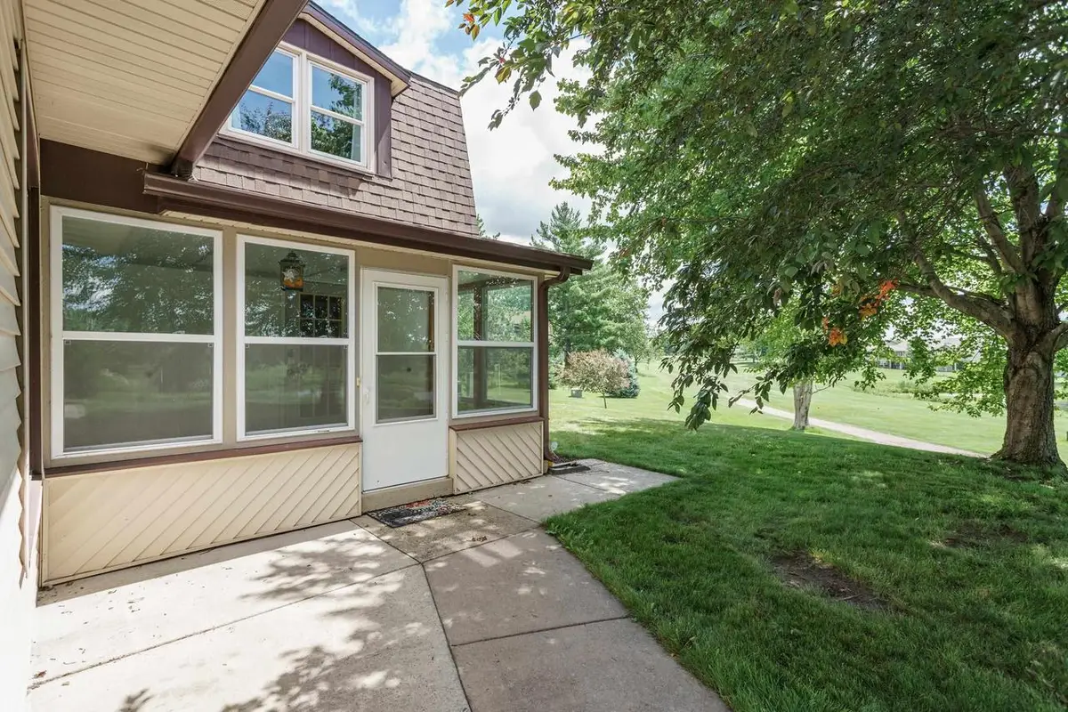 410 Saddle Ridge, Portage, WI 53901 - #1