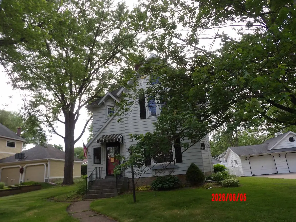 320 Clay Street, Neillsville, WI 54456 - #1