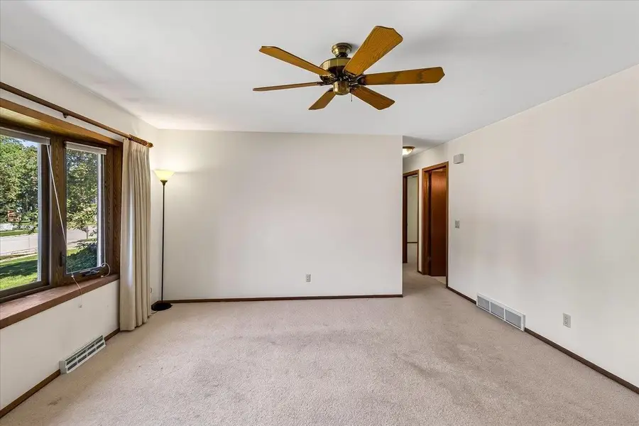 260 Ash Street, Oregon, WI 53575 - #3