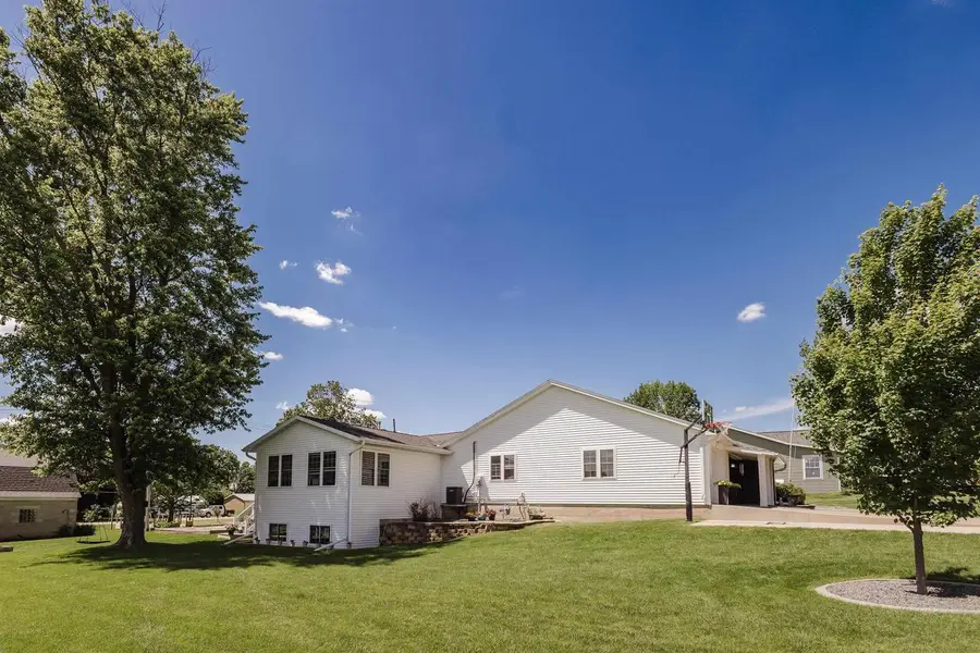 225 N Penn Street, Belmont, WI 53510 - #2