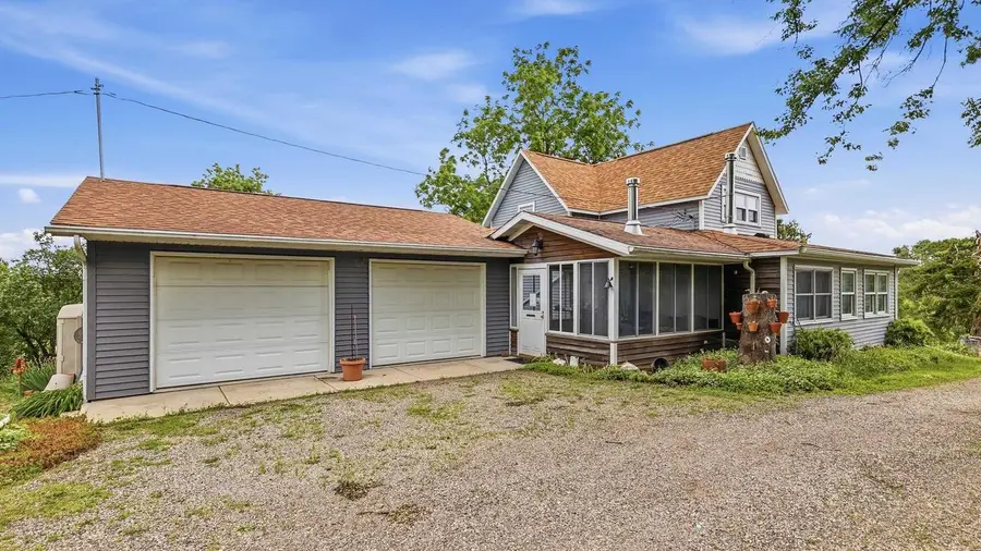 11971 North Road, Argyle, WI 53504 - #2