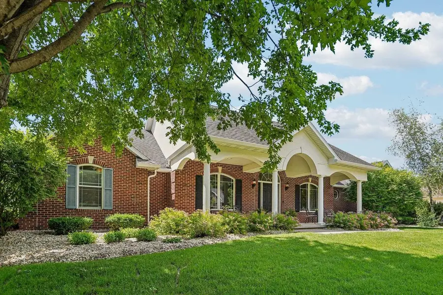 8801 Fairway Oaks Drive, Verona, WI 53593 - #2