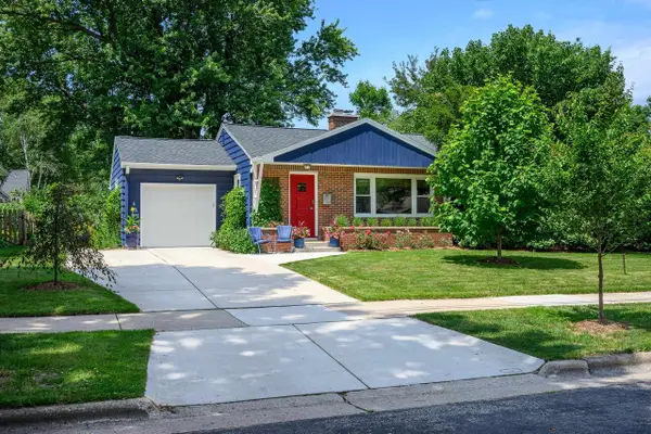 526 Woodside Terrace, Madison, WI 53711