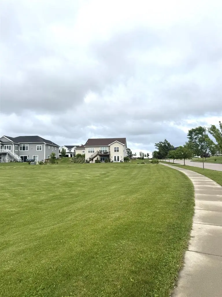 6551 Wolf Hollow Road, Windsor, WI 53598 - #3