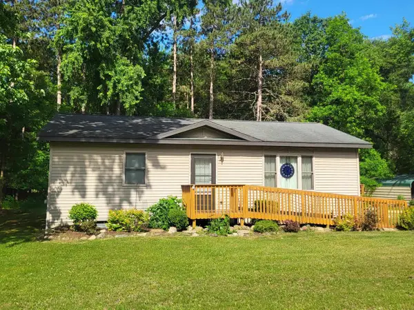 975 County Road Z, Arkdale, WI 54613
