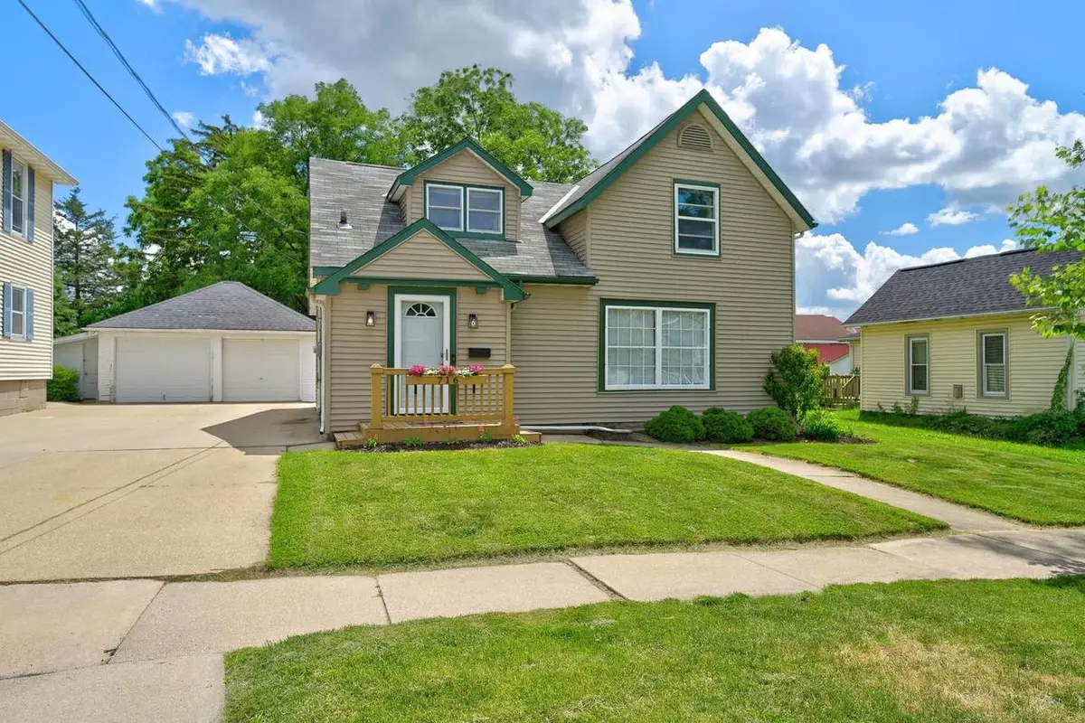 716 22nd Avenue, Monroe, WI 53566 - #1
