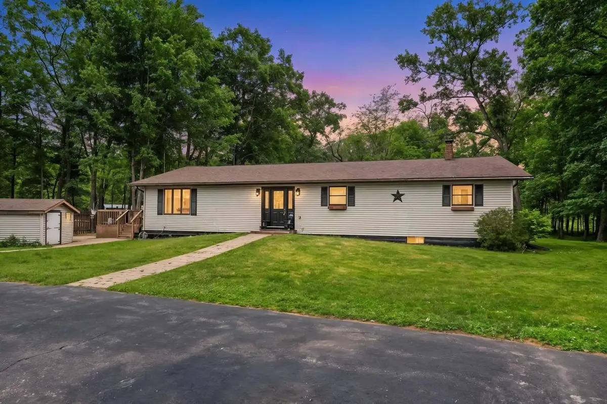 N4738 17th Avenue, Mauston, WI 53948 - #1