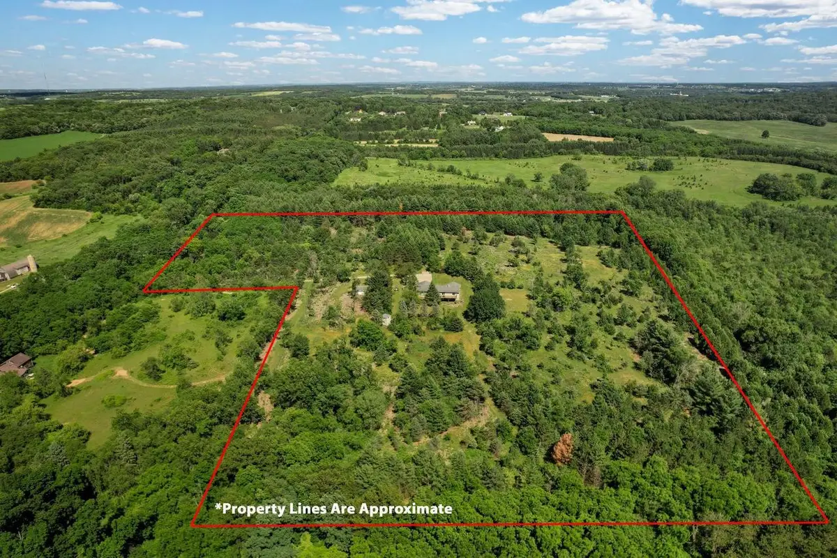 6635 Sunset Drive, Verona, WI 53593 - #1