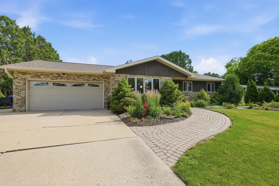 7003 Park Circle, Middleton, WI 53562 - #2