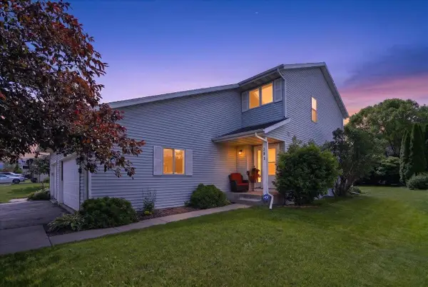 181 N Lexington Parkway, Deforest, WI 53532