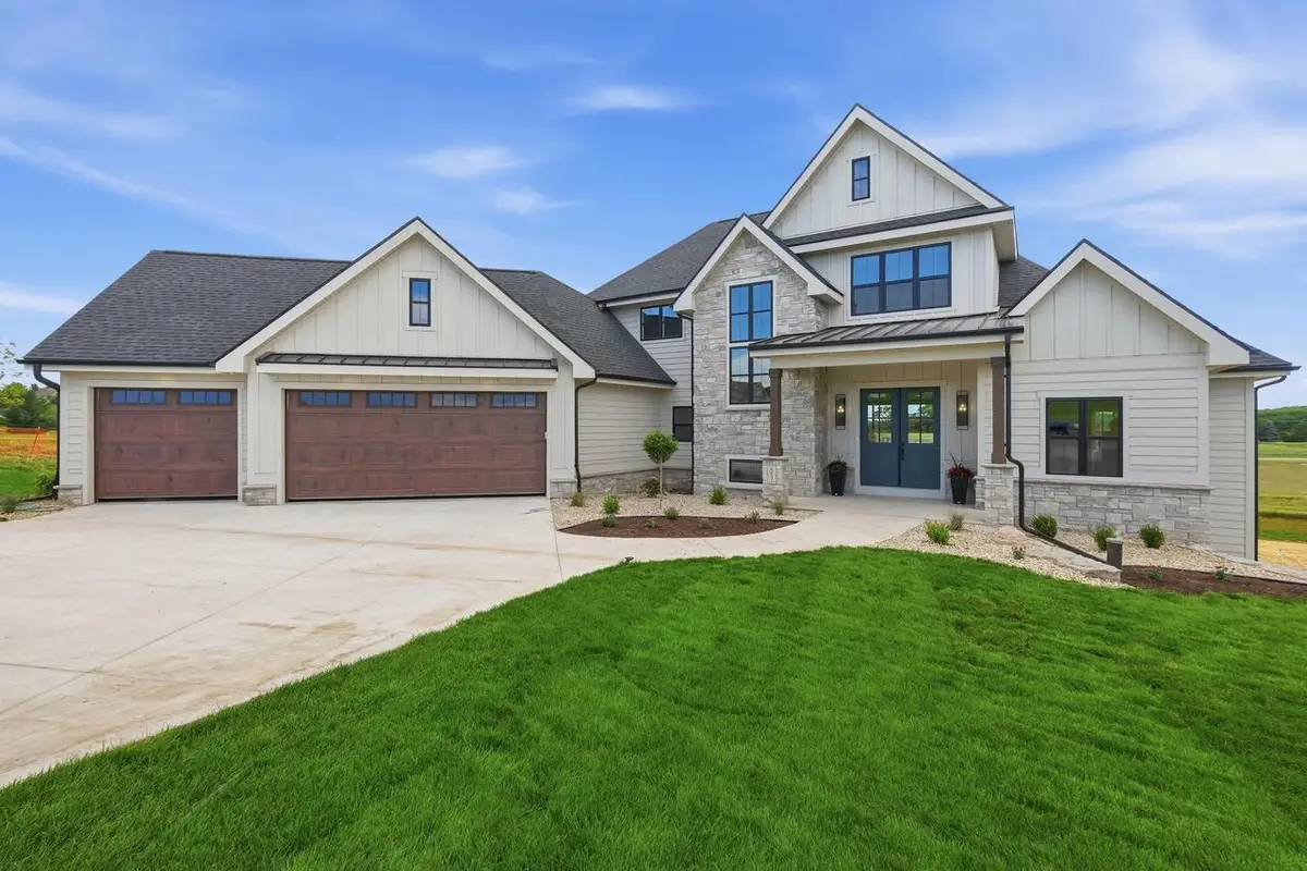 6651 Lucas Lane, Windsor, WI 53598 - #1
