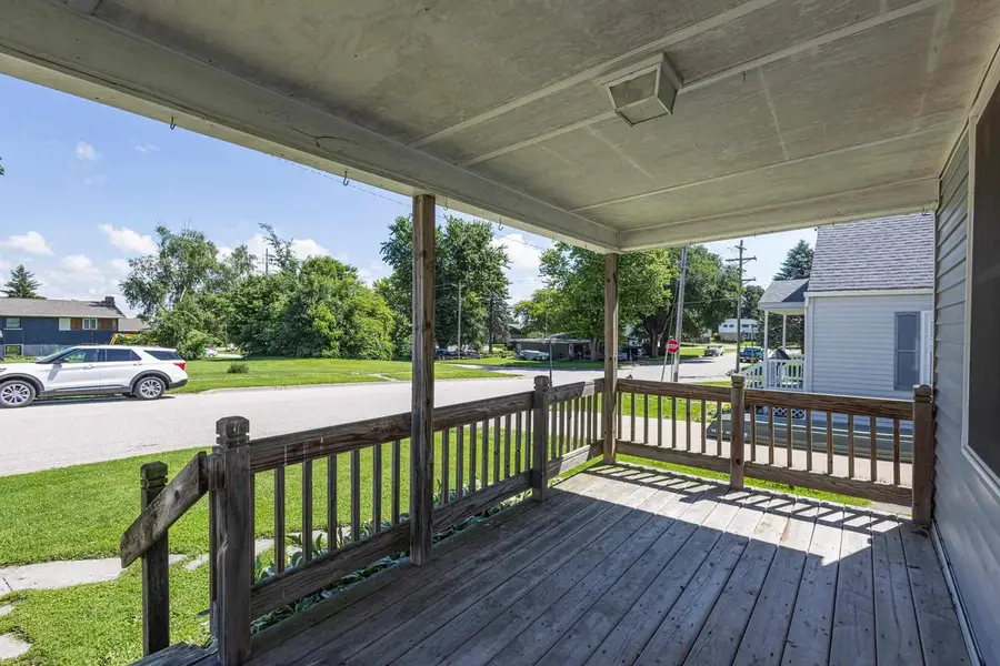 212 E Lafayette Street, Cuba City, WI 53807 - #2