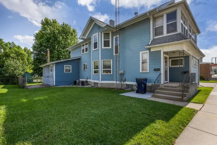 1315 W Court Street, Janesville, WI 53548 - #3
