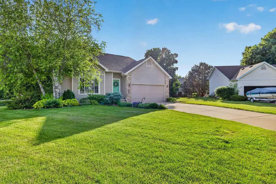 236 Westend Circle, Sun Prairie, WI 53590 - #2
