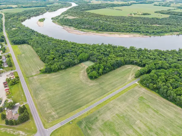 10.97+/- Acres Highway T, Baraboo, WI 53913