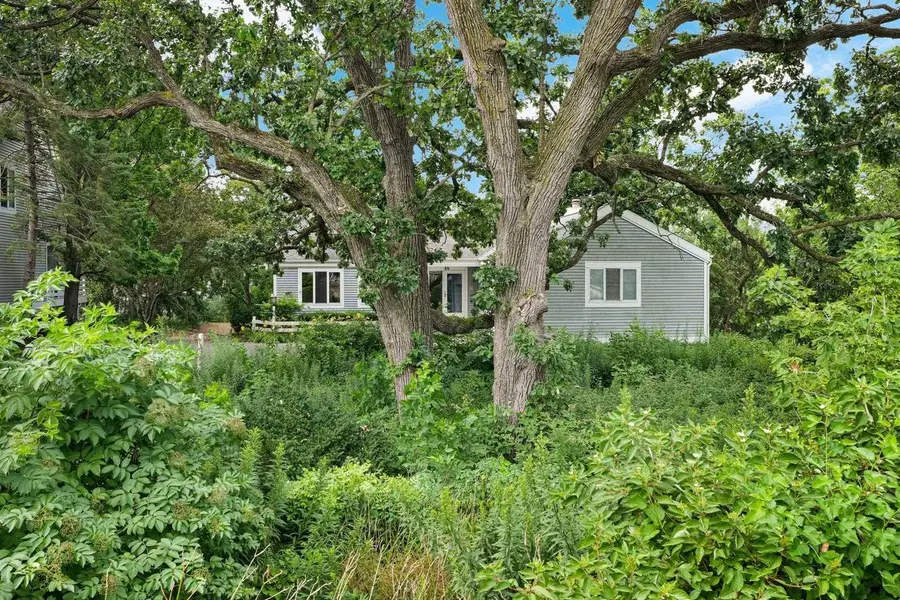 66 OAK CREEK Trail, Madison, WI 53717 - #2